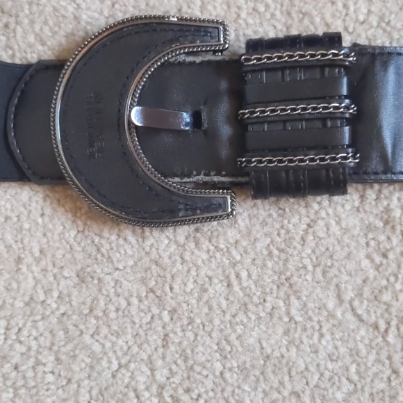 3 for $10 / Kenneth Cole wide belt with large buckle - Picture 3 of 6